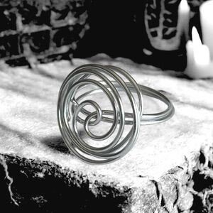 5 For $25💫Silver Coiled Wire Ring